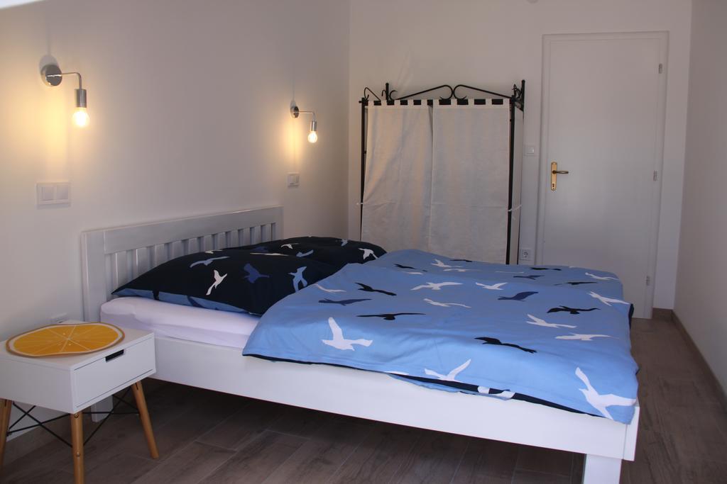 Apartments Maricevic กอร์จูลา ภายนอก รูปภาพ